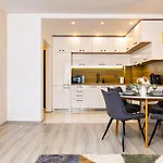 Casa Moderna - Stylish 1bd In South By Flat Manager 플로브디프
